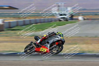 media/Aug-13-2023-CRA (Sun) [[1cfc37a6fb]]/Race 4 400 Superbike/Race/